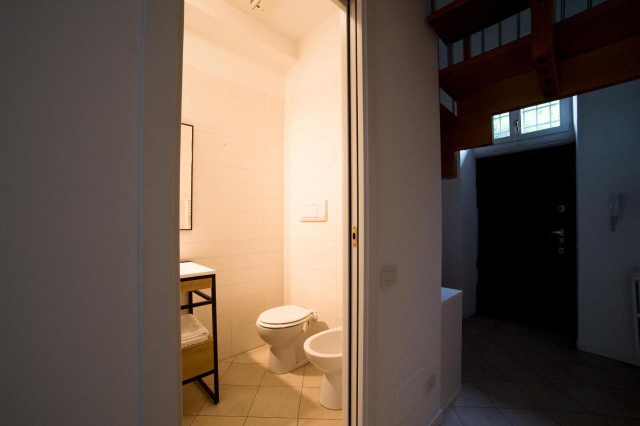 Hbhall Navigli 30 Daire Milano Dış mekan fotoğraf