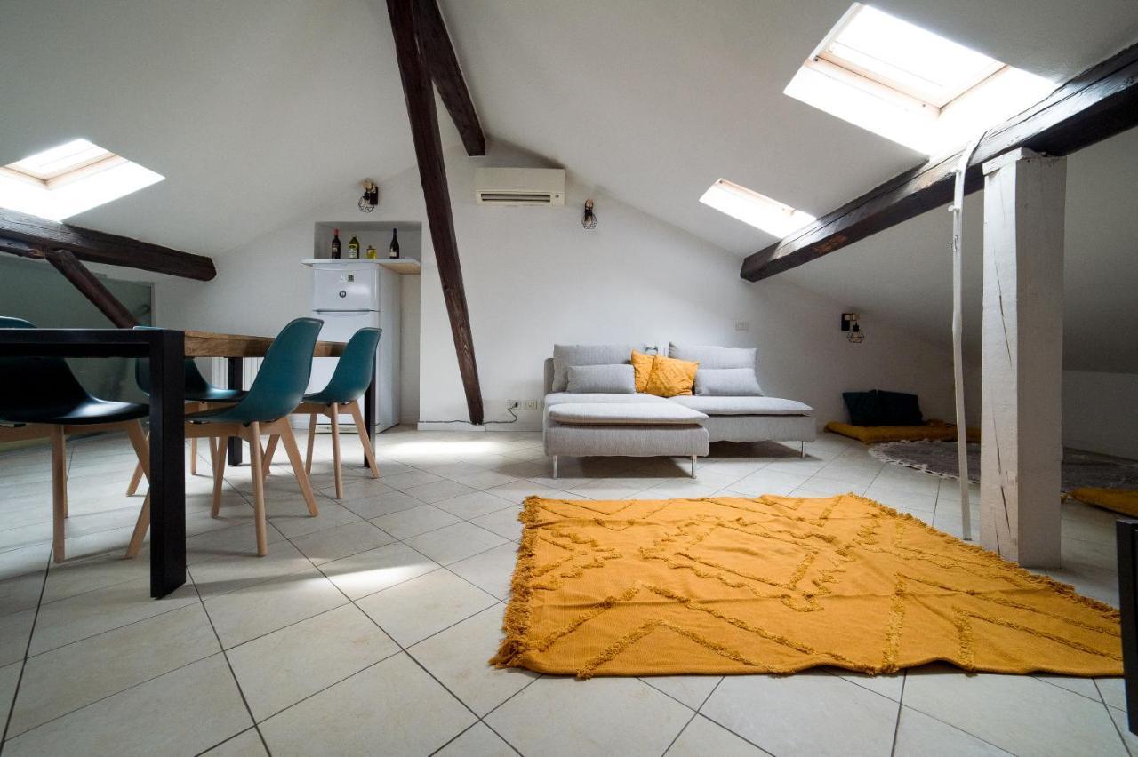 Hbhall Navigli 30 Daire Milano Dış mekan fotoğraf