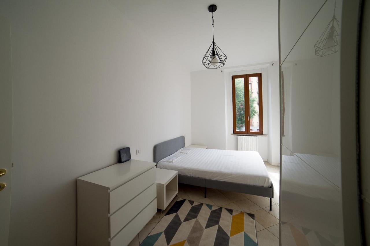 Hbhall Navigli 30 Daire Milano Dış mekan fotoğraf