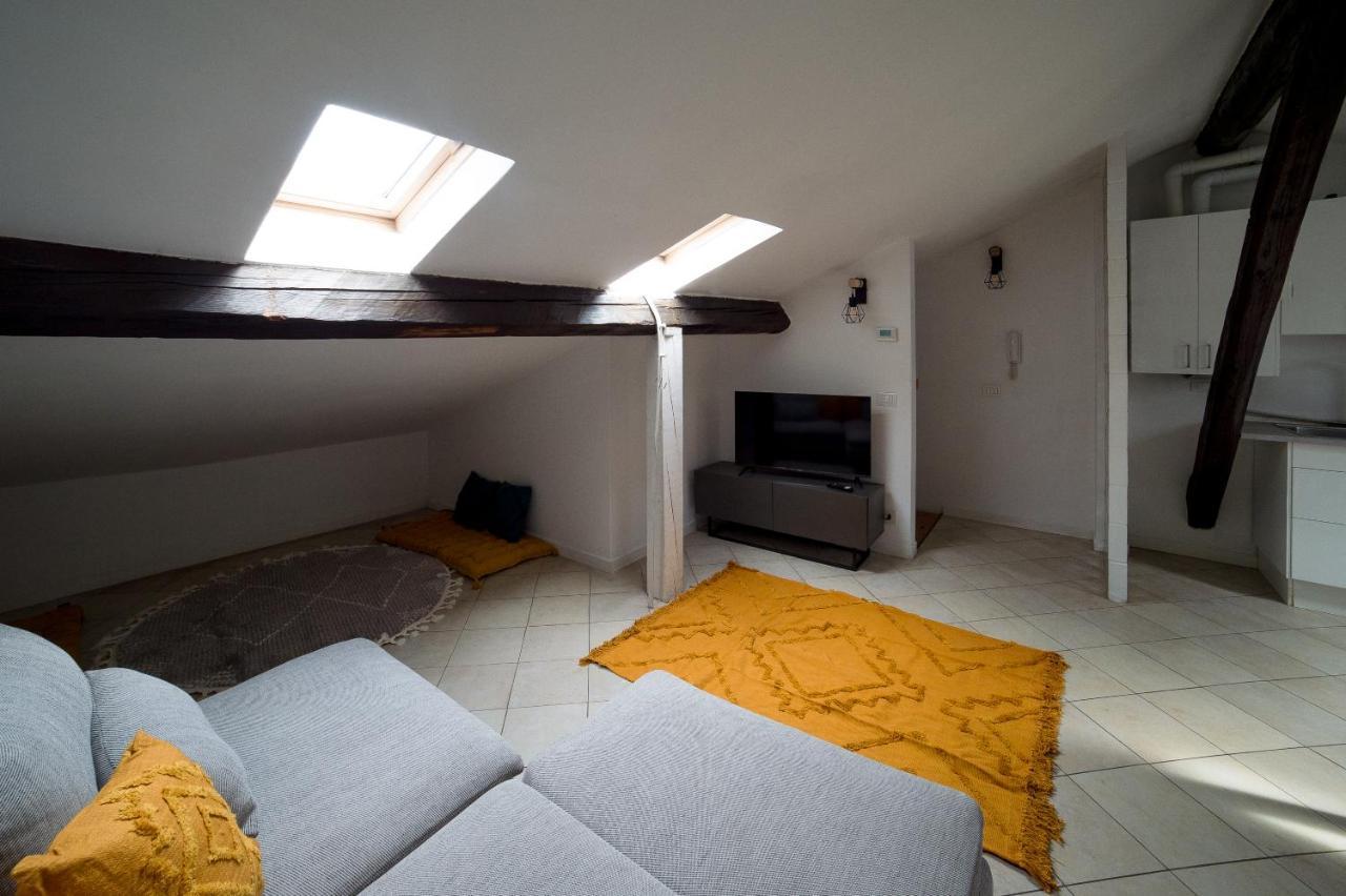 Hbhall Navigli 30 Daire Milano Dış mekan fotoğraf